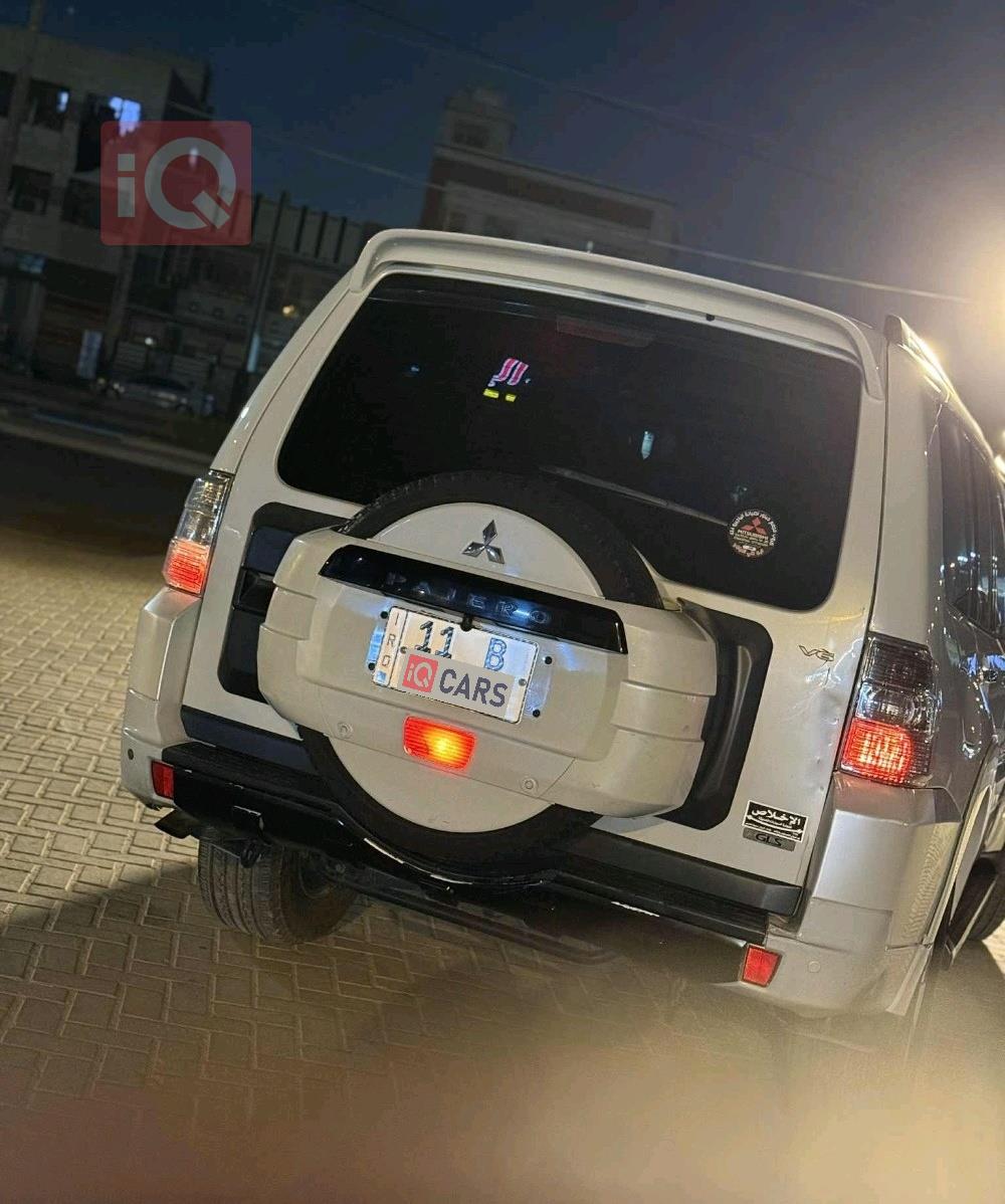 ميتسوبيشي باجيرو
